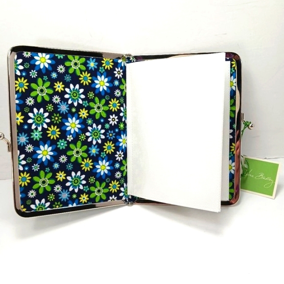 VERA BRADLEY Hugs & Kisses Photo Holder 2008 Daisy Daisy Pattern NWT - Picture 3 of 8